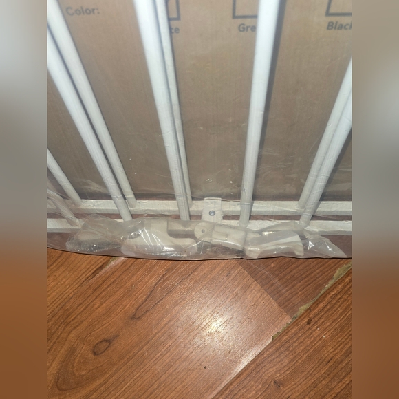 Babelio 34" Extra Tall Baby/Dog Safety Gate - Picture 5 of 5